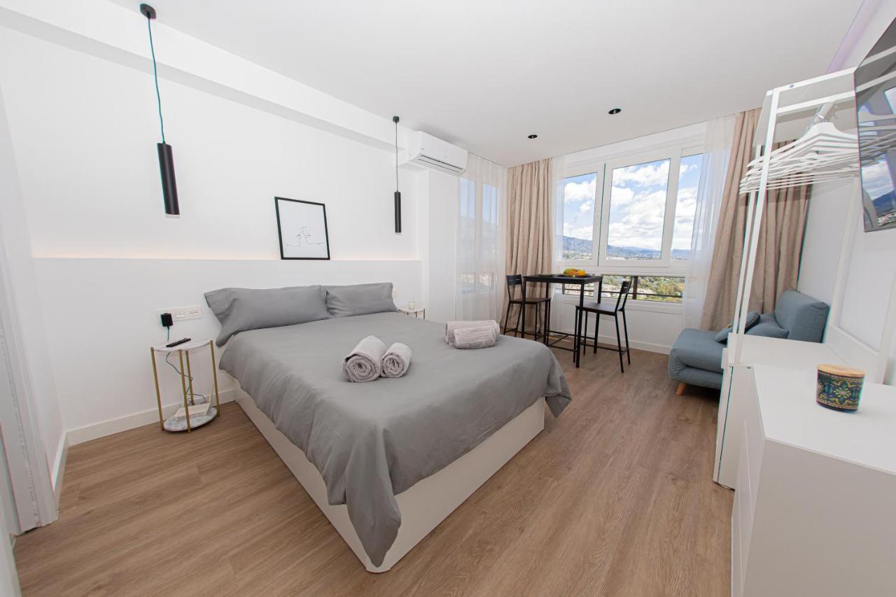 Modern Apartment With Stunning Views Марбелья Екстер'єр фото